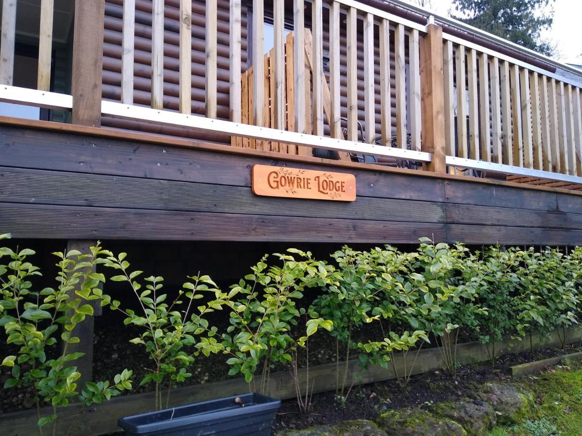 Charming Lodge Cosy Comfortable Ideal Location Blairgowrie and Rattray Zewnętrze zdjęcie